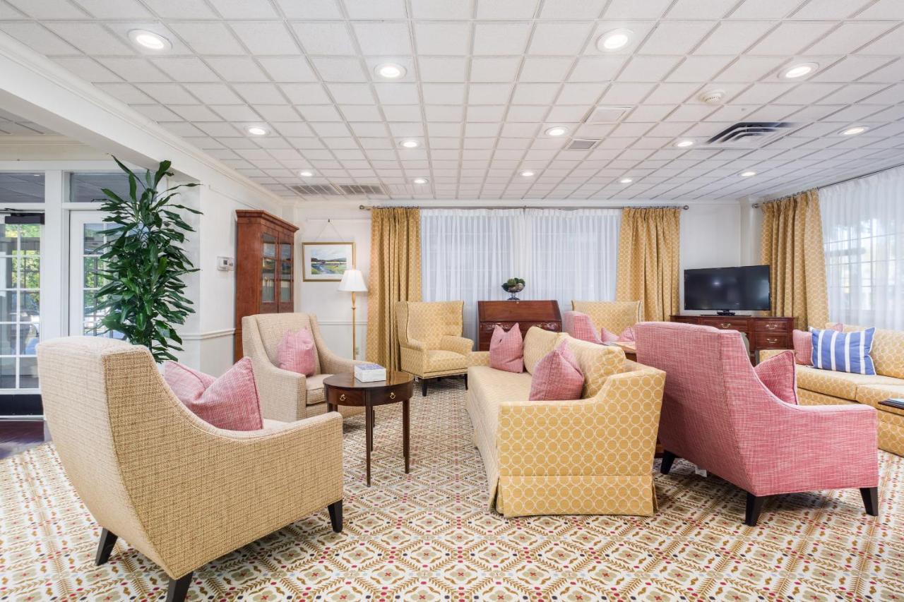 The Farmington Inn And Suites Eksteriør bilde